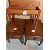 Image 2 : 3 Tables & Piano Bench