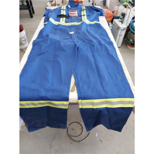 Dakota Flame Resistant Coveralls Size 2XL