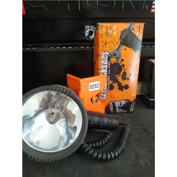 Corner Level - 12V Flashlight - Grease Monkey Disposable Gloves