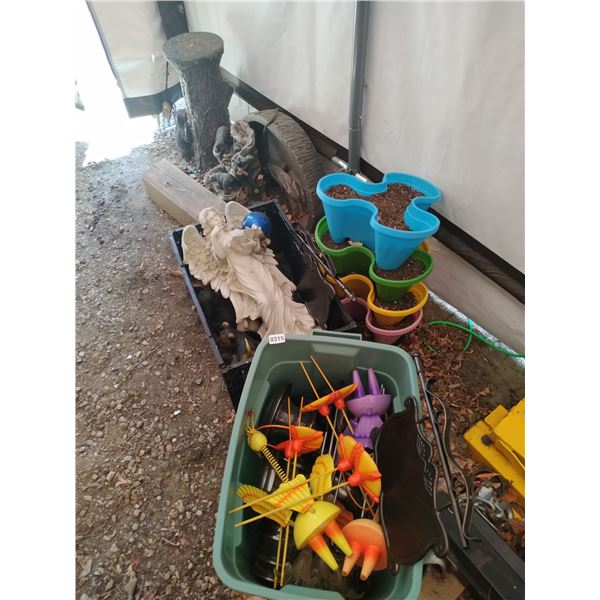 Various lawn ornaments