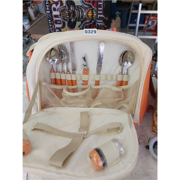 Picnic Set - Uggs & Minion Hat - Pink Bucket