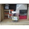 Image 1 : 3" & 2 3/8" strip nails - drywall screws - multi purpose screws 2-1/2" & 3-1/2 roofing nails