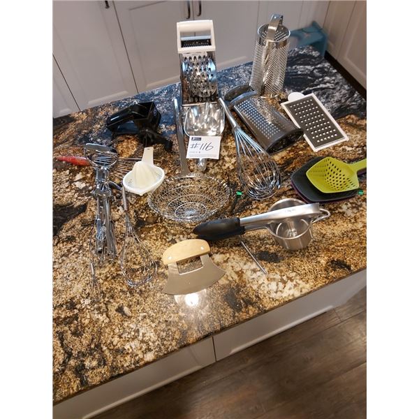 Assorted Kitchen Utensils - 20 Pieces