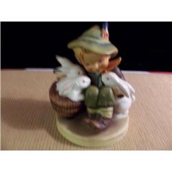 HUMMEL  PLAYMATES  FIGURINE #1780500