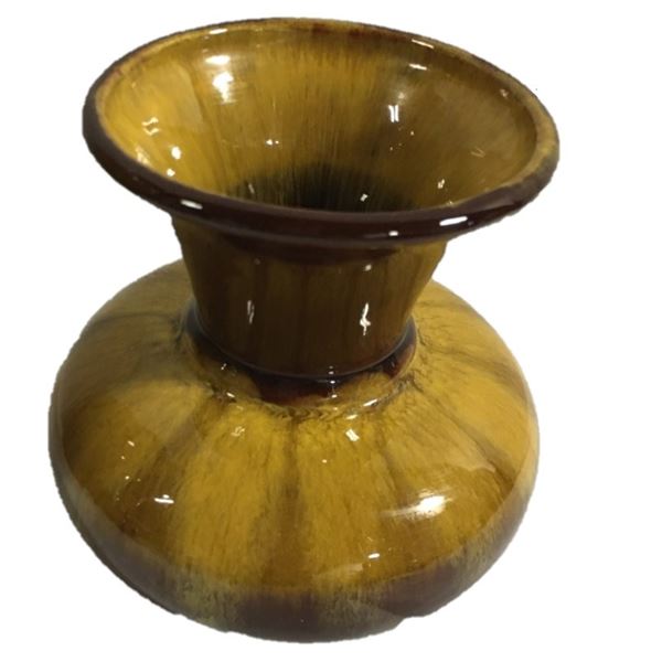 Blue Mountain Pottery Harvest Gold Vase, 5.4"