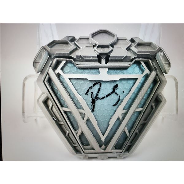 ROBERT DOWNEY JR. AUTOGRAPHED IRON MAN ARC REACTOR PHOTO