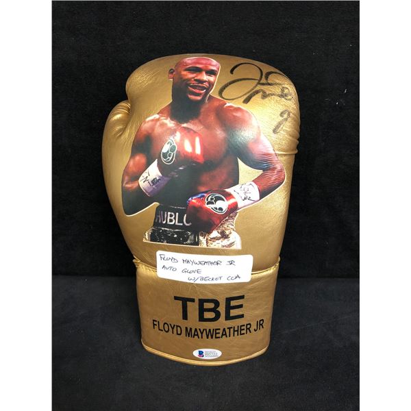 FLOYD MAYWEATHER AUTOGRAPHED GOLD BOXING GLOVE (BECKETT COA)