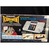 Image 2 : UNISONIC TOURNAMENT 2000 ELECTRONIC ACTION TV GAME