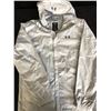 Image 3 : MEN'S UNDER ARMOUR WHITE WINDBREAKER JACKET (SIZE LGE)