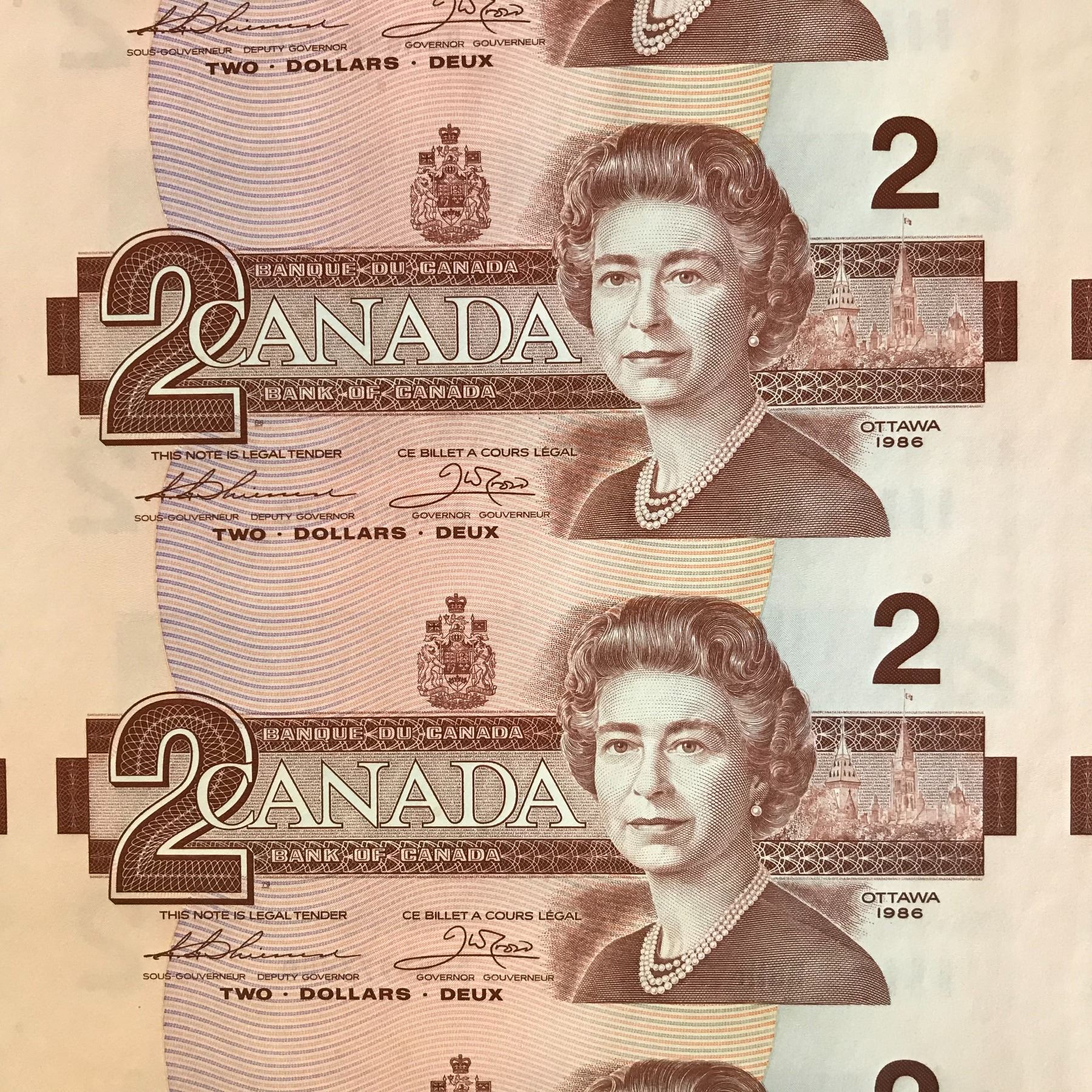 UNCUT SHEET OF 1986 CANADIAN 2 DOLLAR BILLS (UNCIRCULATED)