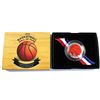 Image 1 : 2020 USA Basketball Hall of Fame Proof Half Dollar Coloured and Curved Cupronickel Coin.