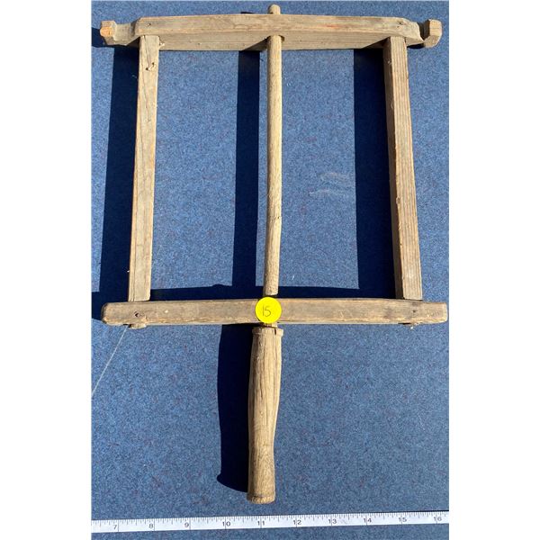 Rug beater or wool winder
