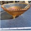 Image 1 : Carnival Glass Footed Dish (11.5" Across)