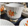 Image 5 : Lot Of Sask Tiger Lilly Pattern Dishes (7 Plates, 8 Cups, 1 Ashtray)