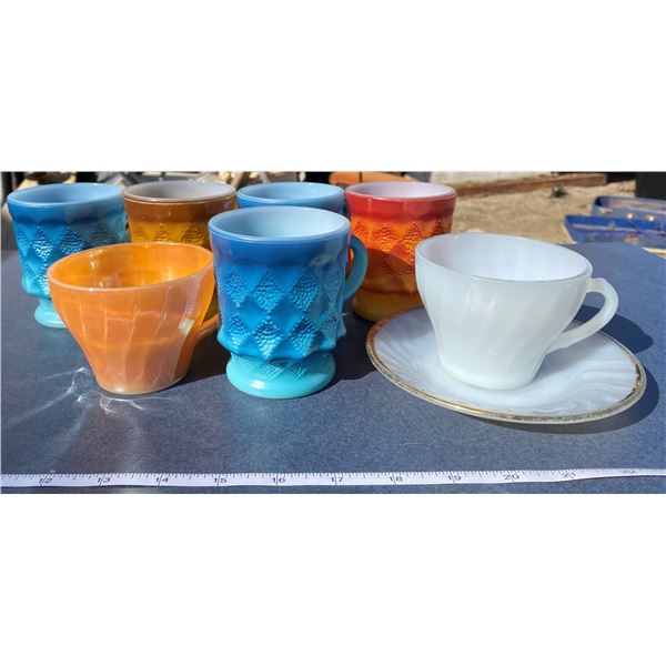 7 Fire king Coffee Mugs + Plate