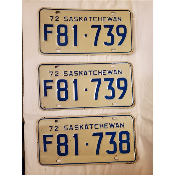3 (ONE PAIR) 1972 SASKATCHEWAN LICENSE PLATES