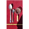 Image 2 : Lot Vintage Kitchen Tools