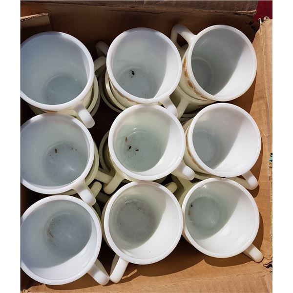 Lot Pyrex Mugs 27