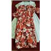 Image 4 : 6 Vintage Dresses