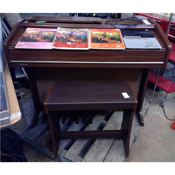 Technics Electric Organ, Bench & Books