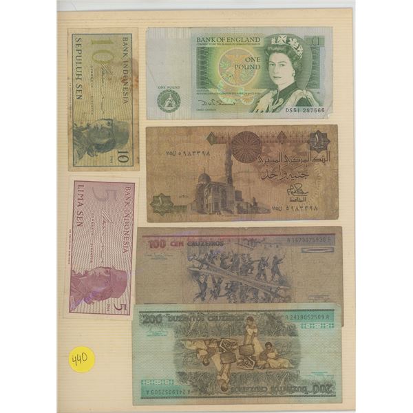 Lot Various World Bills