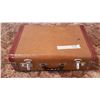 Image 1 : 3 Vintage Suitcases