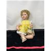 Image 1 : "The Ashton-Drake Galleries" Vintage Yellow Doll