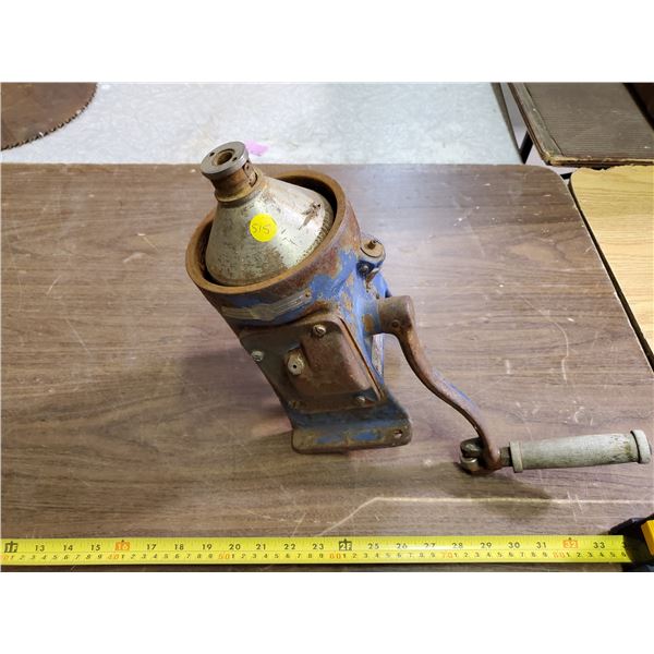 MONTGOMERY WARD CREAM SEPERATOR CRANK