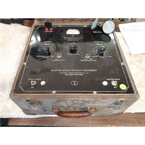 ELECTRO SHOCK THERAPY UNIT IN CASE -LEKTRA LABORATORIES INC