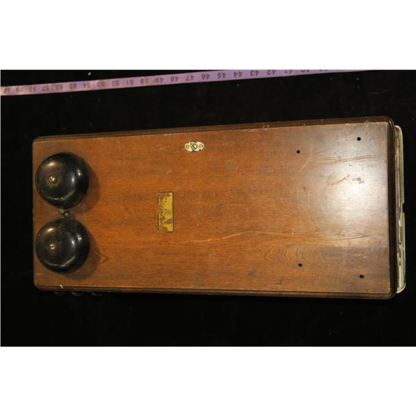 Oak Box Telephone (Northern Electric Company)