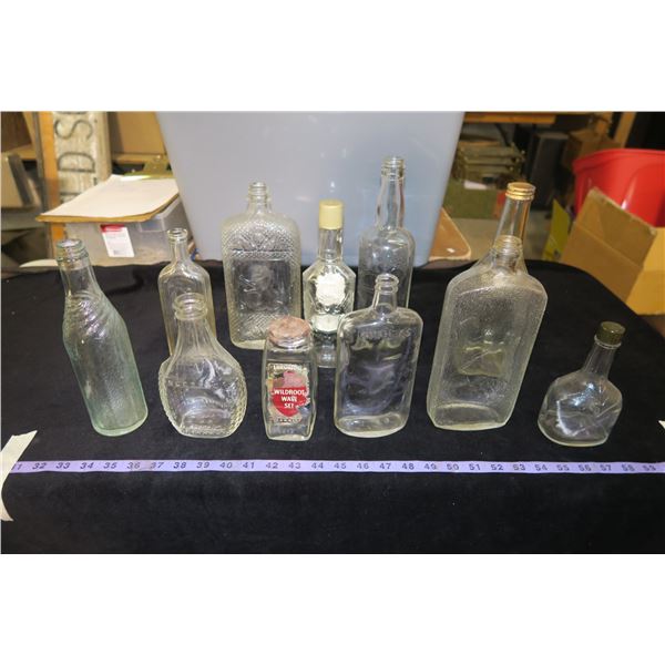 Lot of Vintage Liquor/Other Glass bottles