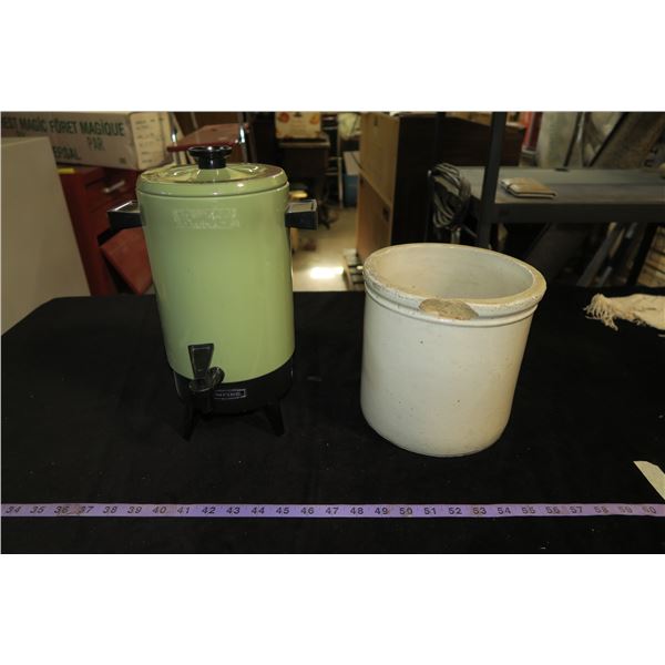 Vintage Empire Coffee Maker/Decanter & Cracked Croc