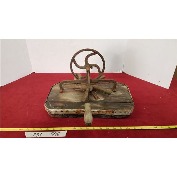 Vintage Seeder ( No Bag)