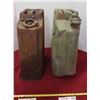 Image 1 : 2 Vintage Gas Cans
