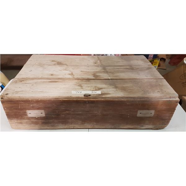 Vintage Box 32" X 20" X 9"