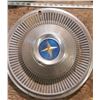 Image 2 : 3 Hubcaps