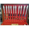 Image 2 : LOT OF FLATWARE IN BOX
