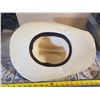 Image 2 : COWBOY HAT W/ FEATHER