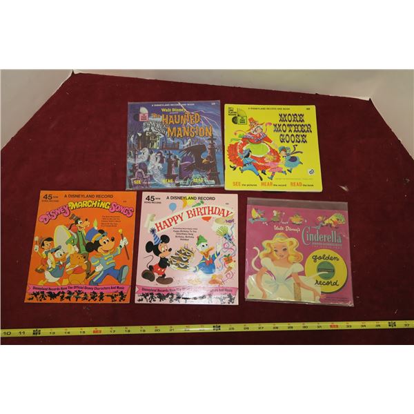 Lot of Disney 45 RPM Childrens Records/Books