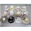 Image 1 : 12 cups & saucers