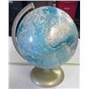 Image 4 : Rand McNally World Globe