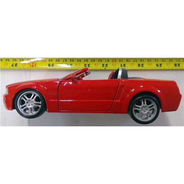 Mustang GT 1/24 Scale Convertible