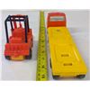 Image 2 : Vintage Tonka Transport Truck with Forklift