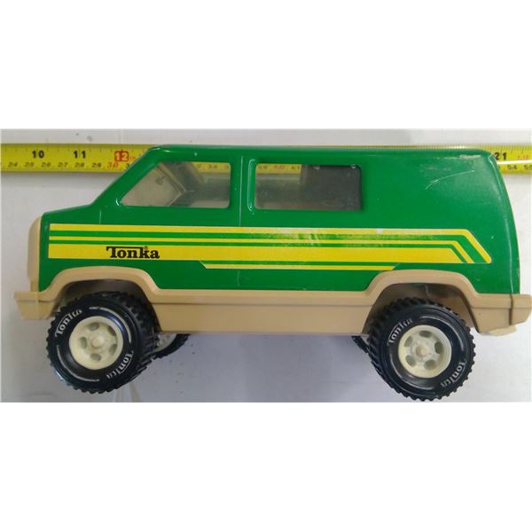 Vintage Tonka Van 9" Long