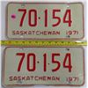 Image 1 : Matched Pair 1971 Sask Plates