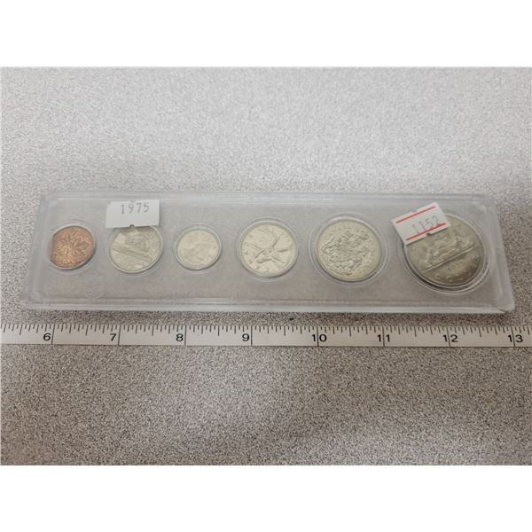 1975 Canada year set