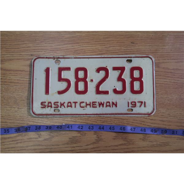 1971 Saskatchewan Licence Plate