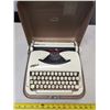 Image 1 : cole steel portable typewriter 1960