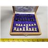 Image 2 : mini vintage chess set & pieces