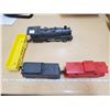 Image 1 : 4 model train cars